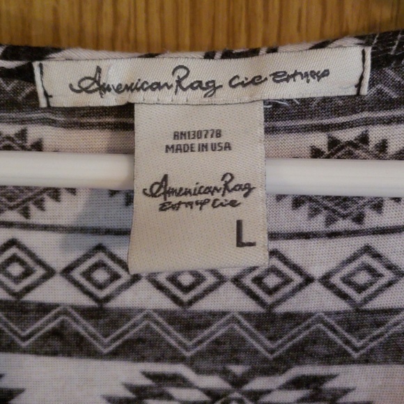 Crop top by American Rag - Picture 2 of 2